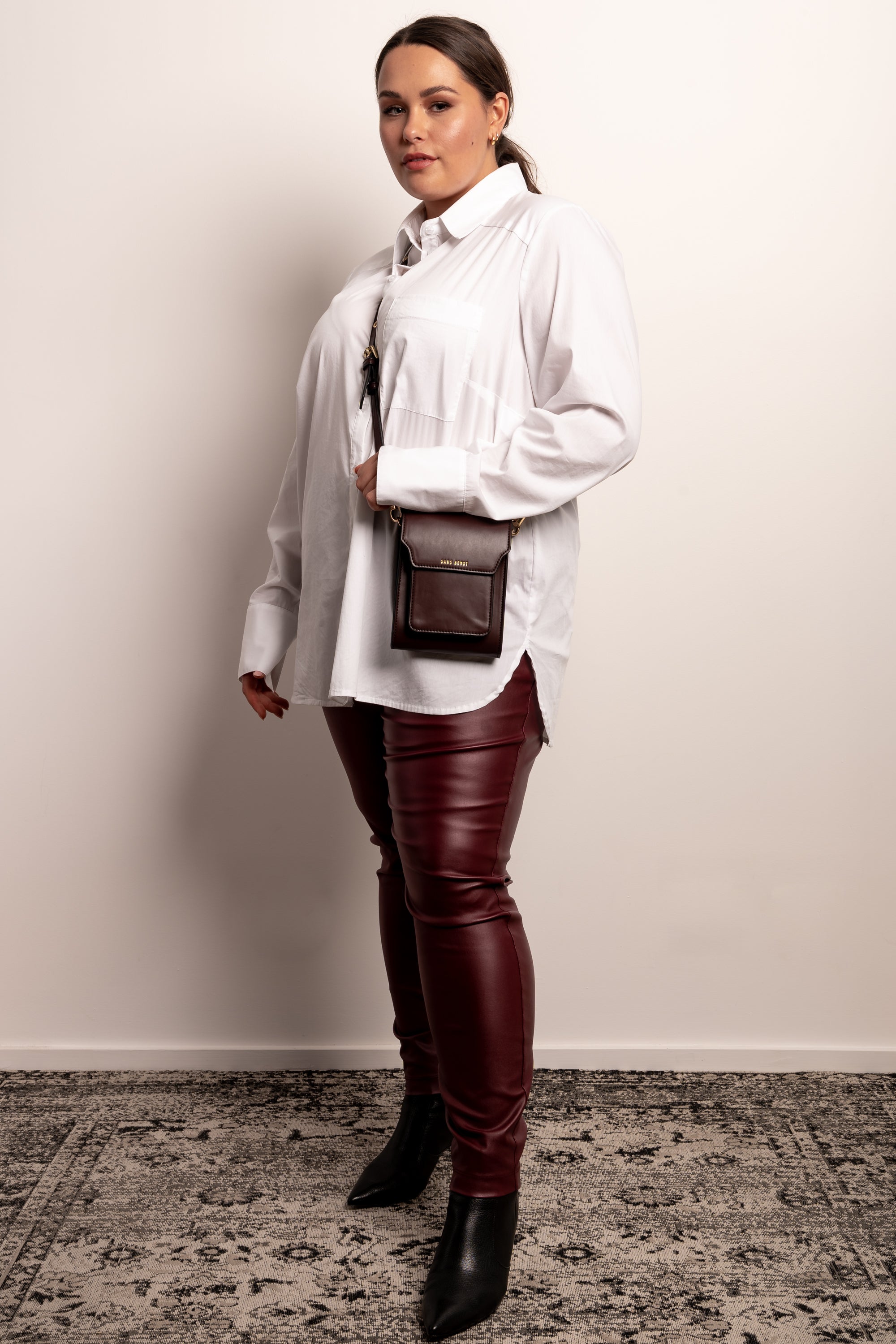 Bordeaux hot sale leather pants